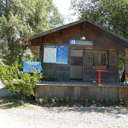 Camping L'Ecureuil - Mont-Blanc Village Domancy Exterior photo